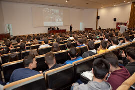 Conferencia de José María Gay de Liébana. Facultad de Ciencias Económicas y Empresariales. Diciembre 2014