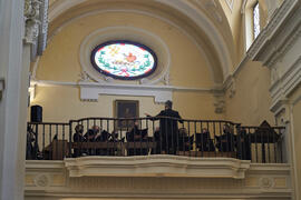 Coro en la misa de Lunes Santo de la Cofradía de los Estudiantes. Iglesia de San Agustín. Abril de 2022