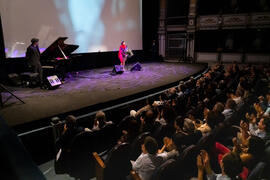 Concierto de Luz Casal. Apertura del Curso Académico 2019-2020 de la Escuela Técnica Superior de Arquitectura de la Universidad de Málaga. Teatro Cervantes. Octubre de 2019