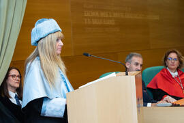 María Gracia pronuncia su discurso de "laudatio". Investidura de Miguel Sáenz Sagaseta y Brian Harris como Doctores "Honoris Causa" por la Facultad de Filosofía y Letras de la Universidad de Málaga. Edificio del Rectorado. Febrero de 2020