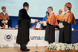 Investidura de Bernardo Quintero como Doctor "Honoris Causa" por la Universidad de Málaga. Paraninfo. Marzo de 2025