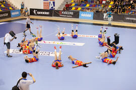 La selección española celebra la victoria. Partido Rumanía - España. Categoría femenina. Campeonato del Mundo Universitario de Balonmano. Antequera. Julio de 2016