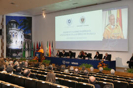 Lázaro Rodríguez Ariza en la imposición de la Medalla de Oro de la Universidad de Málaga a la Universidad de Granada. Paraninfo. Diciembre de 2016