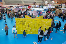 El muro de "ver-Link". Jornadas de Puertas Abiertas de la Universidad de Málaga. Complejo Polideportivo Universitario. Marzo de 2017