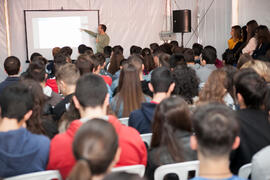 Charla informativa. Jornadas de Puertas Abiertas de la Universidad de Málaga. Complejo Polideportivo Universitario. Abril de 2016