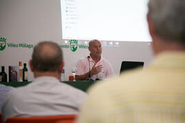 Conferencia de Juan Antonio Corbalán. Curso "El aceite de oliva, salud, cultura y riqueza de los pueblos mediterráneos". Cursos de Verano de la Universidad de Málaga. Vélez Málaga. Julio de 2018