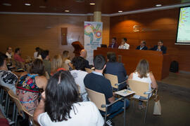 Mesa redonda: «Ciberataques de (des)información: ¿se pueden combatir las Fake News?». Curso "Ciberseguridad y cibercriminalidad: dos caras de una misma moneda". Cursos de Verano de la Universidad de Málaga. Málaga. Julio de 2019