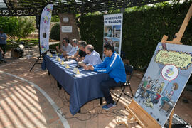 Rueda de prensa del I Día del Estudiante de la Universidad de Málaga. Jardín Botánico de la Universidad de Málaga. Mayo de 2017