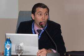 Elvis Álvarez Carrero. Panel de expertos del 4º Congreso Internacional de Actividad Físico-Deportiva para Mayores. Escuela Técnica Superior de Ingeniería Informática y Telecomunicaciones. Marzo de 2011