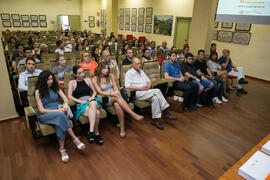 Asistentes a la presentación de la memoria académica correspondiente al curso 2015/2016. Facultad de Ciencias Económicas y Empresariales. Junio de 2018
