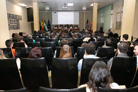Presentación de la Memoria Académica del curso 2016/2017. Facultad de Ciencias Económicas y Empresariales. Diciembre de 2019