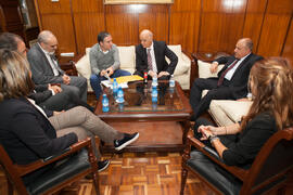 Reunión posterior a la firma del convenio con la Universidad de Sharjah, Emiratos Árabes. Palacio de la Marina. Noviembre de 2015
