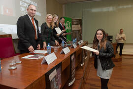 Entrega de premios de la VII Olimpiada de Economía. Facultad de Ciencias Económicas y Empresariales. Febrero de 2015