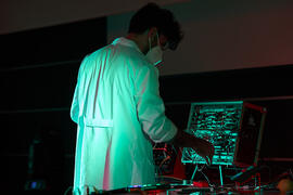 Actuación de Cabezazoo. Gala de inauguración de la 31ª edición de Fancine de la Universidad de Málaga. Cine Albéniz. Noviembre de 2021