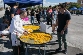Degustación de paella. II Día del Estudiante. Campus de Teatinos. Octubre de 2018