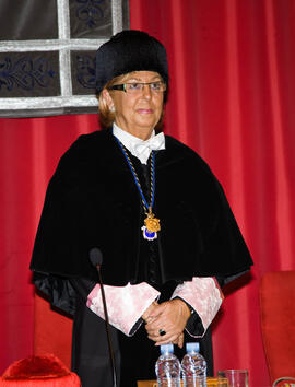 Investidura como Doctor "Honoris Causa" de D. Juan Antonio Carrillo Salcedo por la Universidad de Málaga. Salón de Actos de la Facultad de Derecho. Octubre de 2007