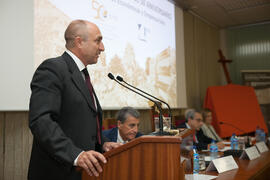 Eugenio José Luque en el acto conmemorativo del 50 Aniversario de la Facultad de Económicas. Facultad de Ciencias Económicas y Empresariales. Octubre de 2015