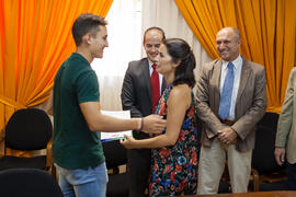 Entrega de Becas de la Cátedra Santander de Responsabilidad Social Corporativa. Facultad de Ciencias Económicas y Empresariales. Julio de 2015