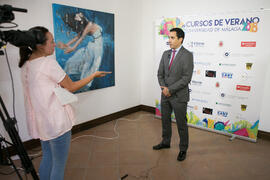 Entrevista a Manuel Vázquez Martín en photocall. Curso "Un siglo de la Asamblea de Ronda". Cursos de Verano de la Universidad de Málaga. Ronda. Julio de 2018
