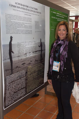Presentación de pósters. 4º Congreso Internacional de Actividad Físico-Deportiva para Mayores. Complejo Polideportivo Universitario. Marzo de 2011