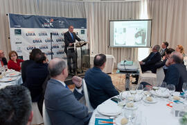 Juan José Sánchez Luque en su nombramiento como Alumno de Honor de la Universidad de Málaga y Presidente de Honor de la Unión Profesional Sanitaria de Málaga (UPROSAMA). AC Málaga Palacio. Febrero de 2015