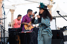 Concierto de Julia Martín. Festival solidario en los Baños del Carmen. Cursos de Verano de la Universidad de Málaga. Málaga. Julio de 2019