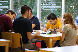 Ambiente en la facultad de Ciencias Económicas y Empresariales. Campus de El Ejido. Mayo de 2015