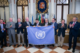 Entrega de la bandera de la ONU. Presentación del Centro Internacional de Autoridades y Líderes. Ayuntamiento de Málaga. Julio de 2018