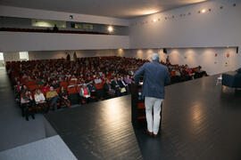 Antonio María Lara. Conferencia "Dialogando" con Manu Sánchez. Complejo de Estudios Sociales y Comercio. Enero de 2018