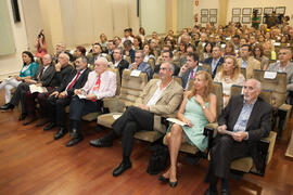 Asistentes al acto conmemoración del 50 Aniversario de la Facultad de Económicas. Facultad de Ciencias Económicas y Empresariales. Octubre de 2015