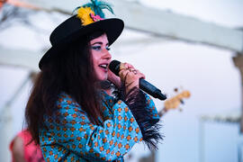 Concierto de Julia Martín. Festival solidario en los Baños del Carmen. Cursos de Verano de la Universidad de Málaga. Málaga. Julio de 2019