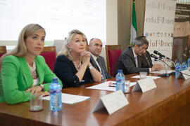 Entrega de premios de la V Olimpiada Financiera. Facultad de Ciencias Económicas y Empresariales. Junio de 2015