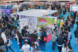 Estand de la facultad de Ciencias. Jornadas de Puertas Abiertas de la Universidad de Málaga. Complejo Polideportivo Universitario. Marzo de 2017