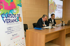 Ponencia de Ángel Valencia, "Externalización de servicios públicos". Curso "La externalización y remunicipalización de los servicios públicos". Cursos de verano 2018 de la Universidad de Málaga. Marbella. Julio de 2018