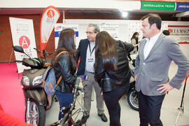 Estand de Navarro Hnos. y Aula Magna. Jornadas de Puertas Abiertas de la Universidad de Málaga. Complejo Polideportivo Universitario. Abril de 2016