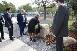Inauguración de placa conmemorativa. Homenaje en recuerdo del profesor José María Troya. Escuela Técnica Superior de Ingeniería Informática. Octubre de 2016