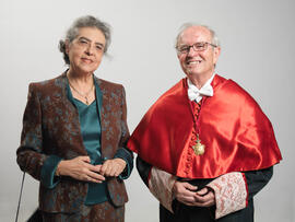 Retrato previo a la investidura de Juan Antonio Carrillo Salcedo como Doctor "Honoris Causa" por la Facultad de Derecho de la Universidad de Málaga. Octubre de 2007