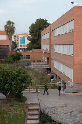 Facultad de Ciencias Económicas y Empresariales. Campus de El Ejido. Enero de 2015