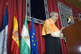 Investidura como Doctor "Honoris Causa" de D. Juan Jiménez Aguilar por la Universidad de Málaga. Facultad de Derecho. Junio de 2010