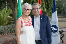 María del Carmen Álvarez y José Ángel Narváez en el homenaje al personal jubilado de la Universidad de Málaga. Jardín Botánico. Junio 2017