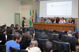 Mesa redonda "Emprendimiento femenino en la gastronomía". Seminario "Emprende 21". Facultad de Ciencias Económicas y Empresariales. Octubre de 2016